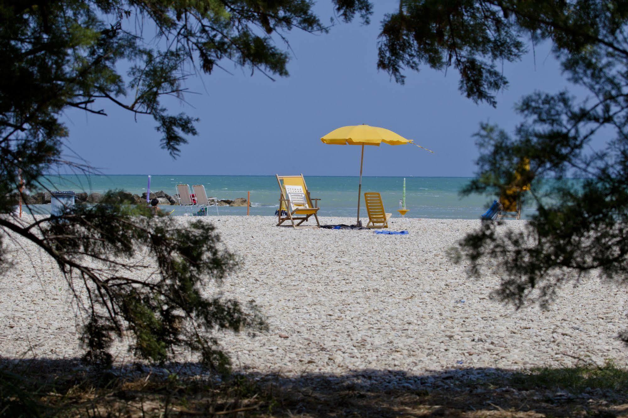 Residence Casabianca Porto San Giorgio Extérieur photo
